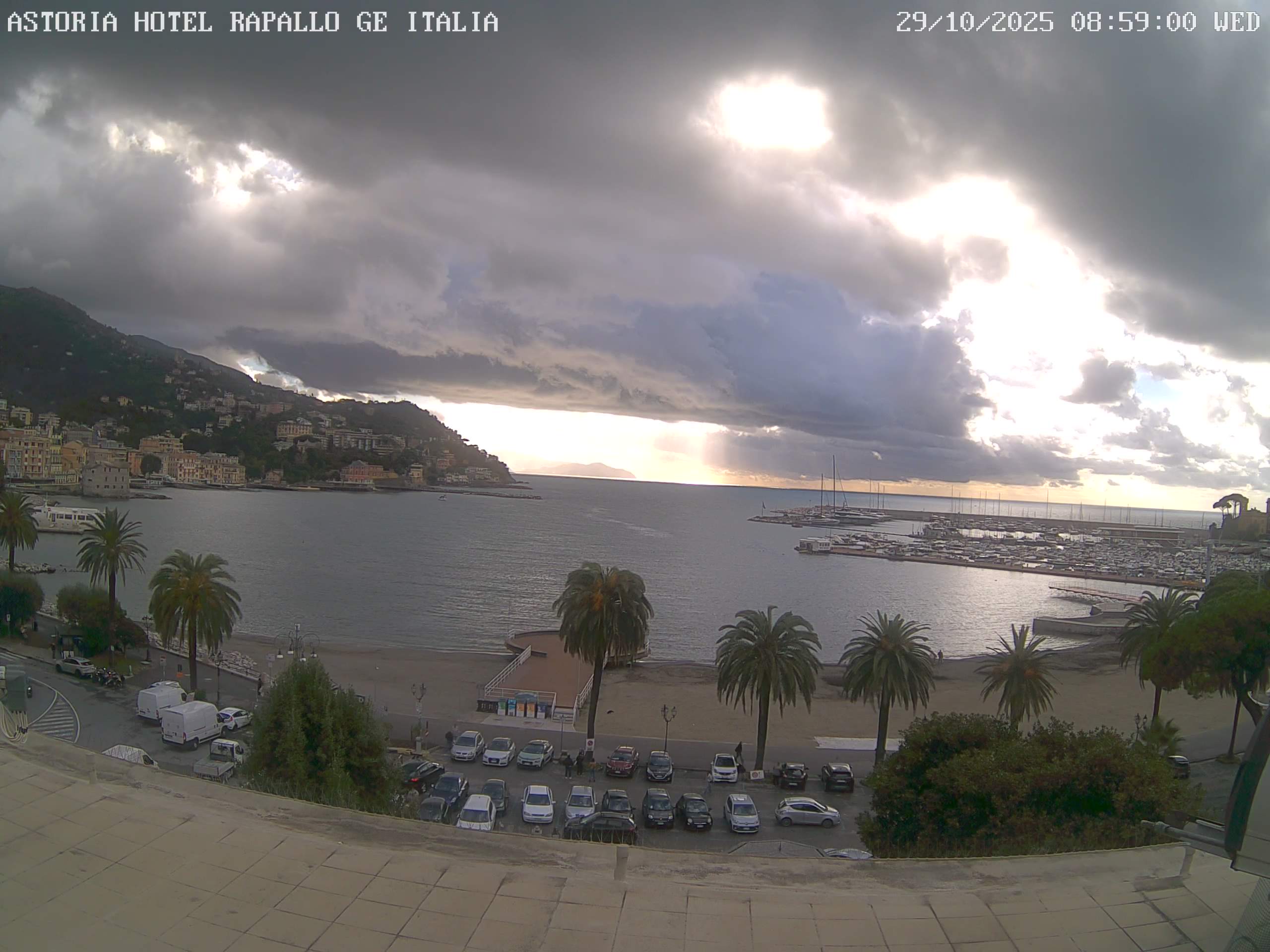immagine della webcam nei dintorni di Portofino: webcam Rapallo